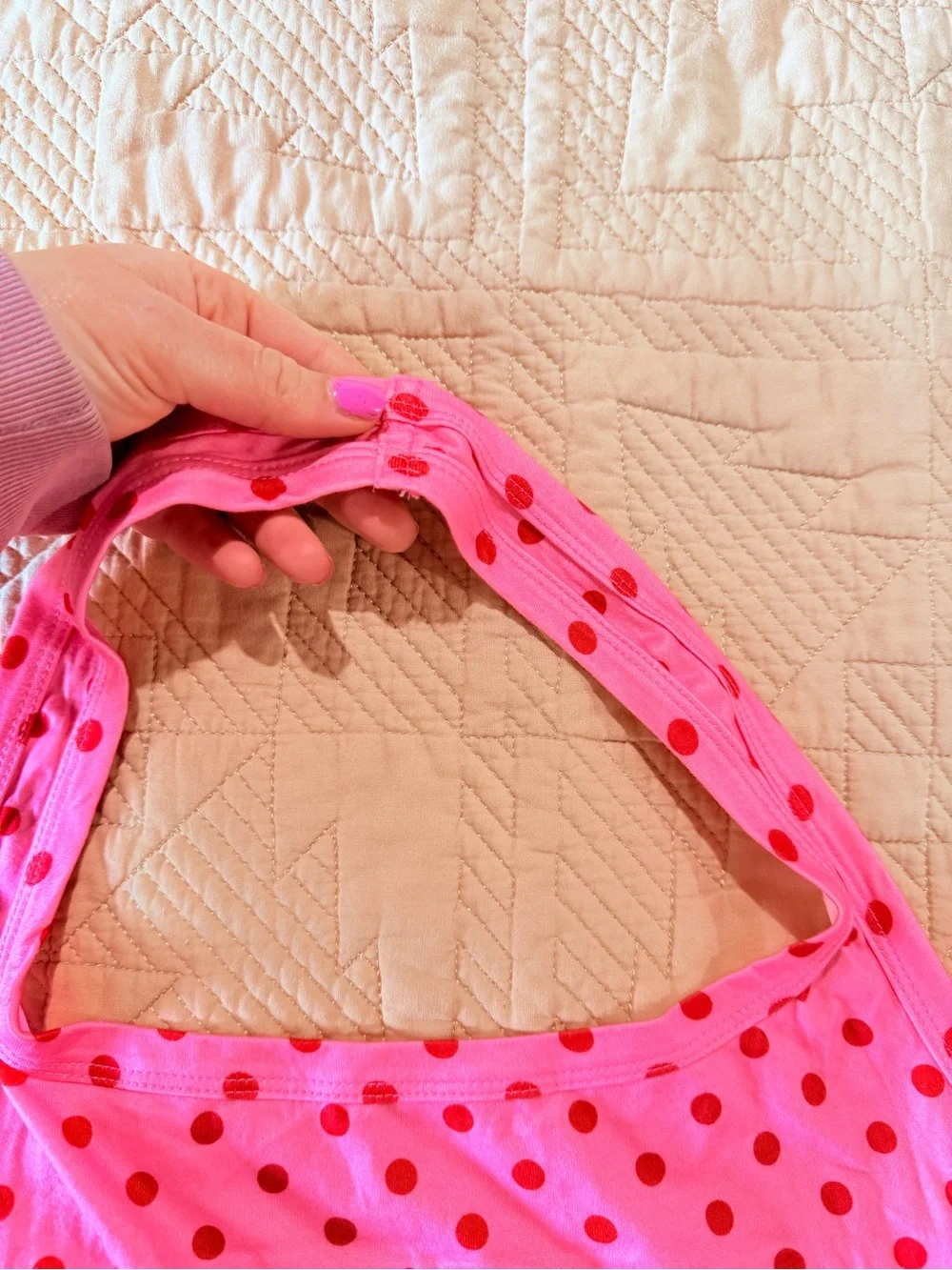 N/A bright pink